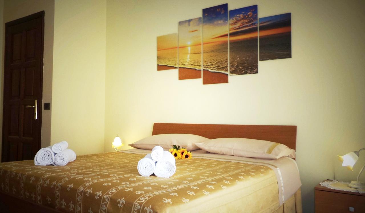 Il Girasole Bed & Breakfast Vibo Valentia Ngoại thất bức ảnh