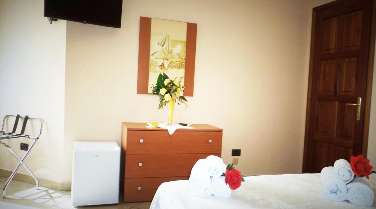 Il Girasole Bed & Breakfast Vibo Valentia Ngoại thất bức ảnh