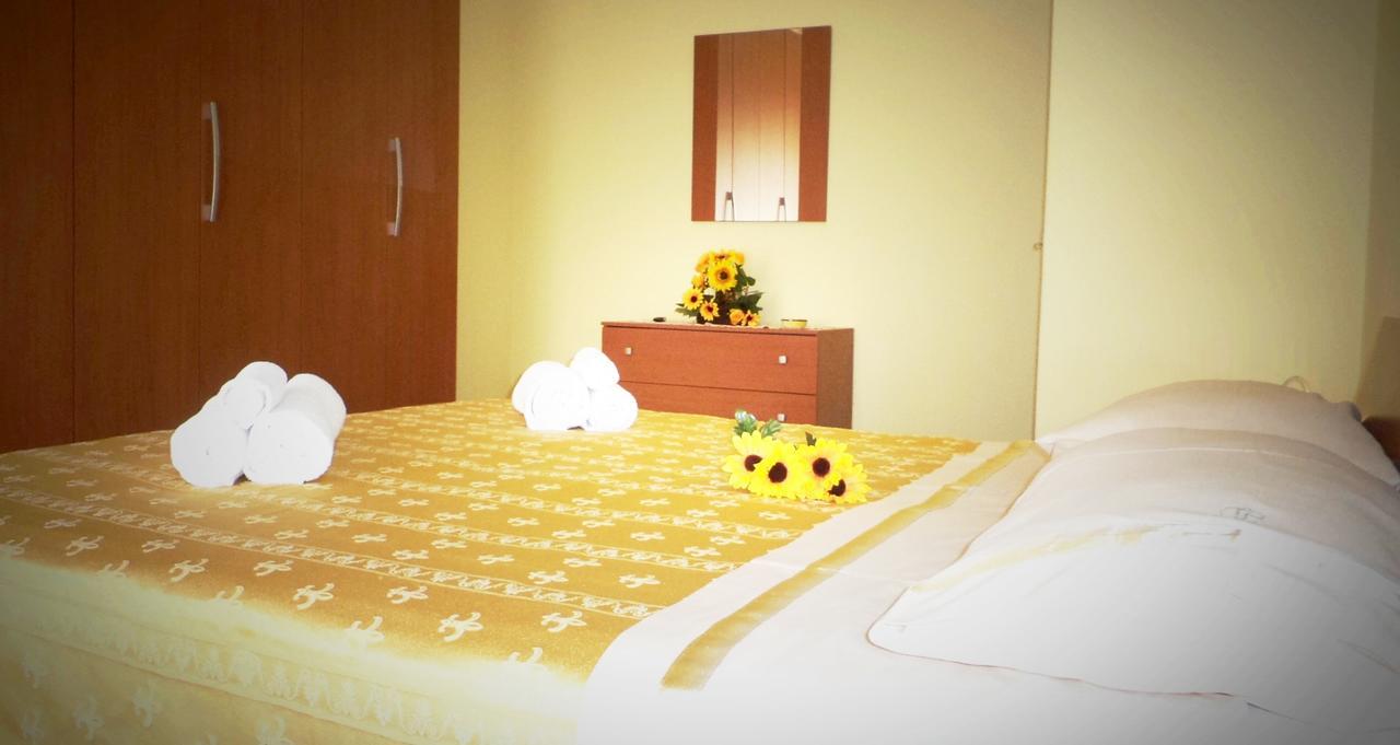 Il Girasole Bed & Breakfast Vibo Valentia Ngoại thất bức ảnh