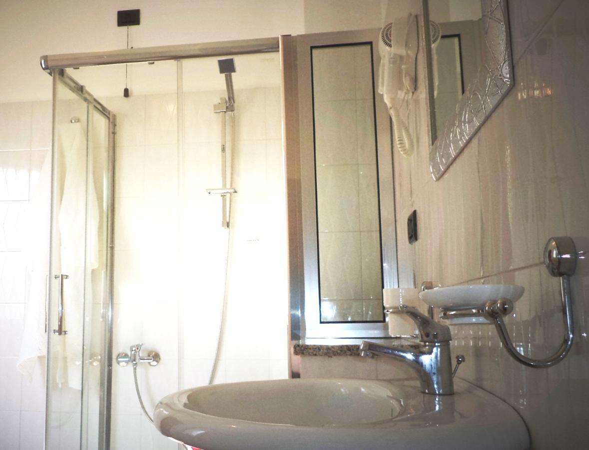 Il Girasole Bed & Breakfast Vibo Valentia Ngoại thất bức ảnh